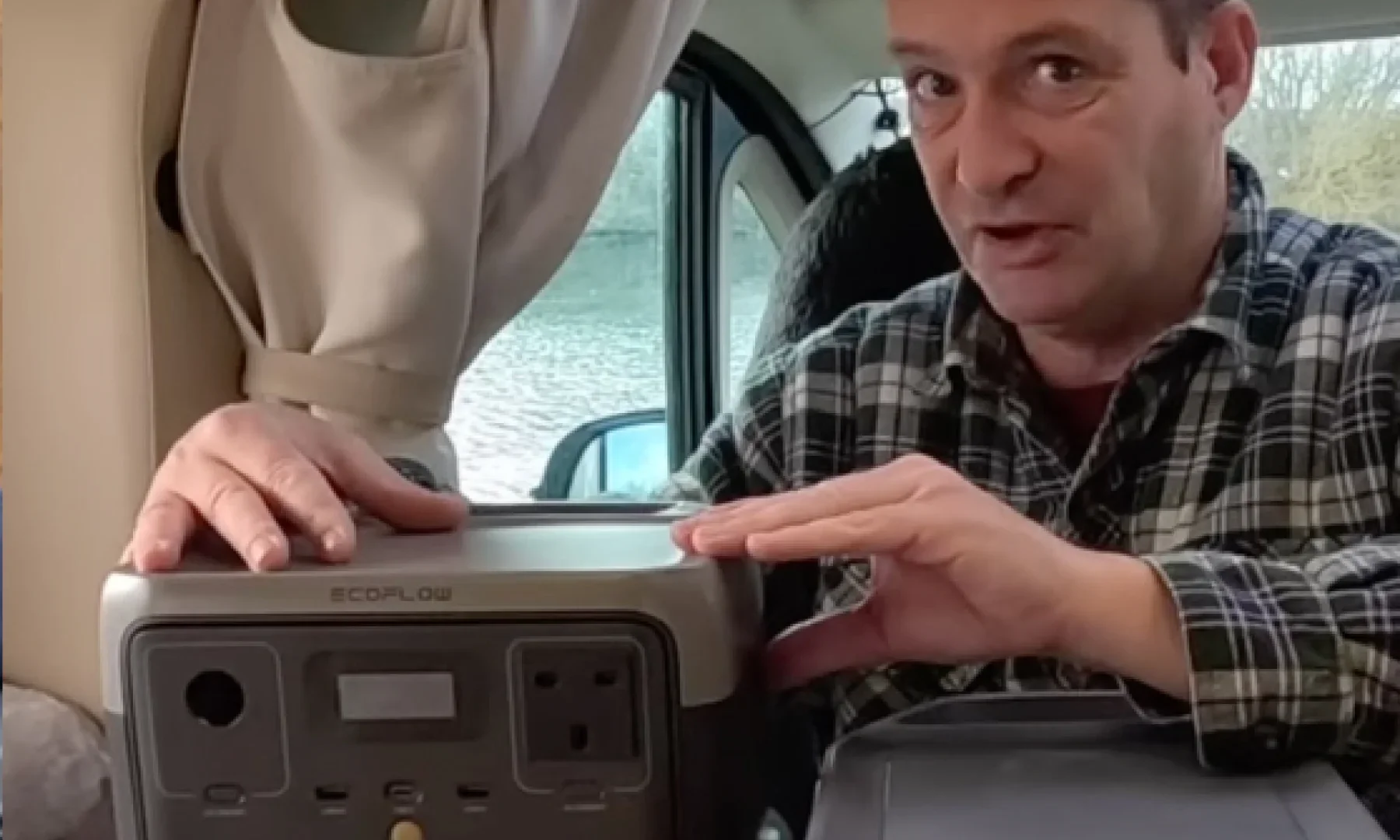 Cut DOWN Your BILLS With The NEW EcoFlow RIVER 2 Pro